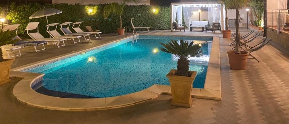 טראביה Villa Marianna Con Piscina Privata Ampi Spazi Esterni E Wifi Free מראה חיצוני תמונה