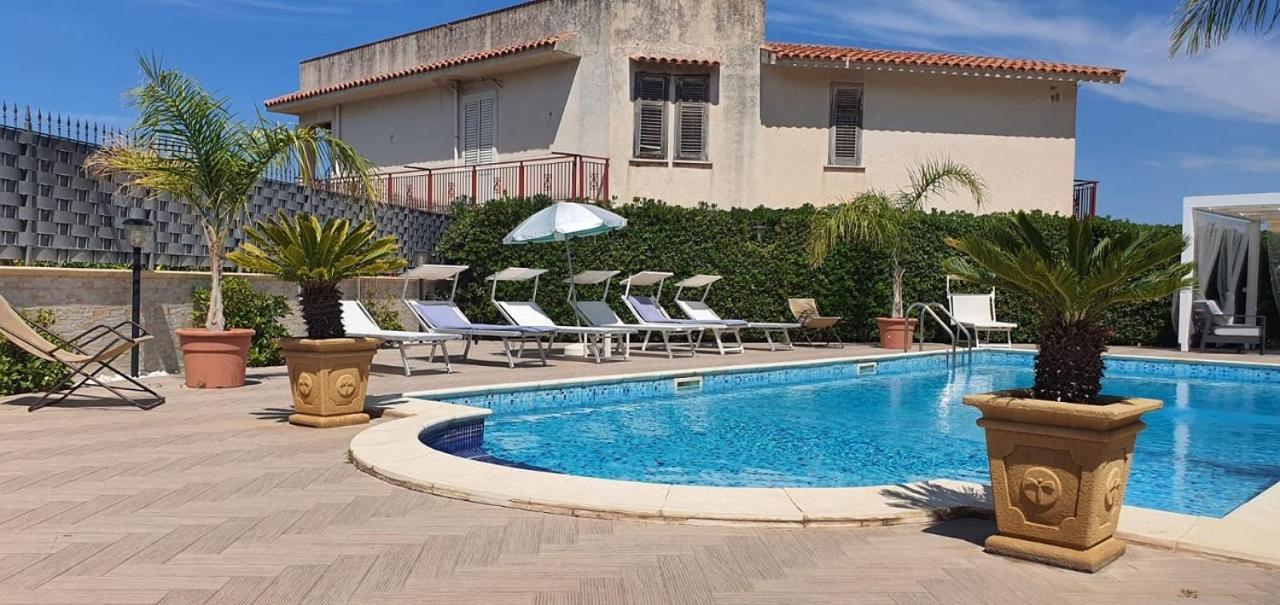 טראביה Villa Marianna Con Piscina Privata Ampi Spazi Esterni E Wifi Free מראה חיצוני תמונה